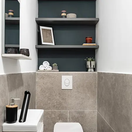 Qult - Legends Of The Fall * Bucarest