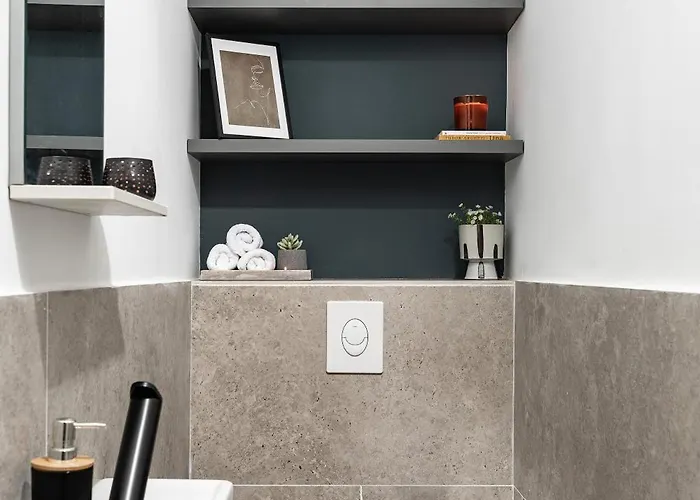 Qult - Legends Of The Fall * Bucarest