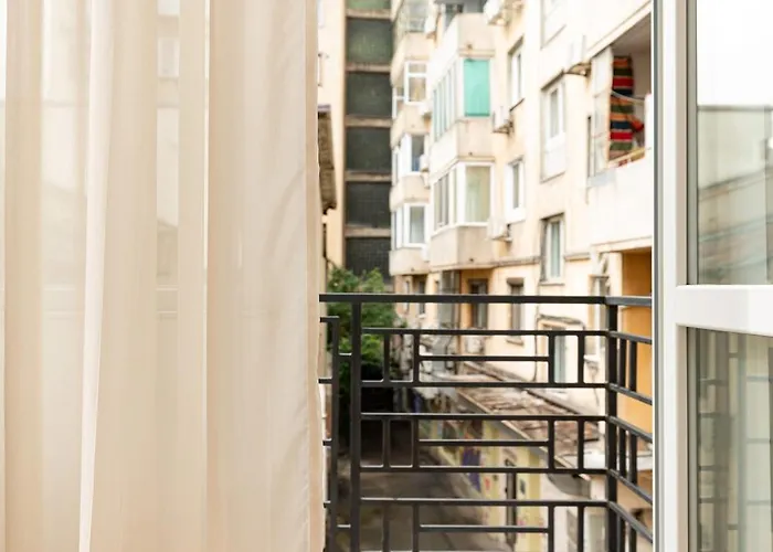 Qult - Legends Of The Fall Apartman Bukarest