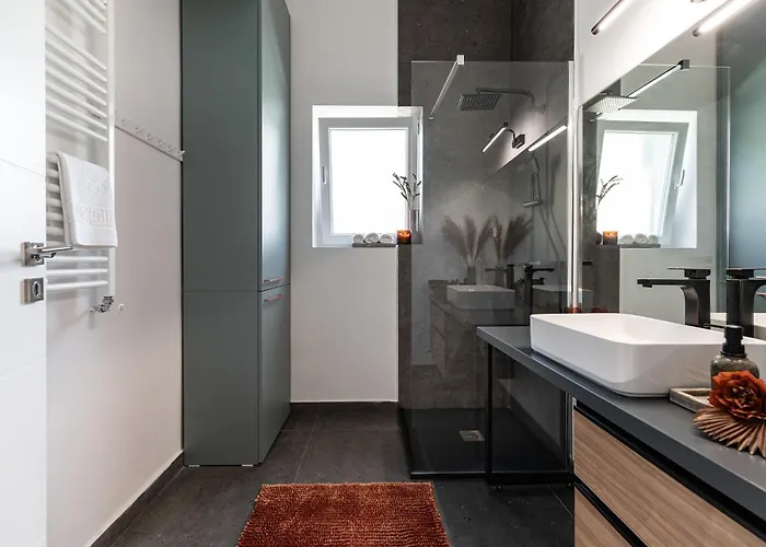 Qult - Legends Of The Fall Apartamento *